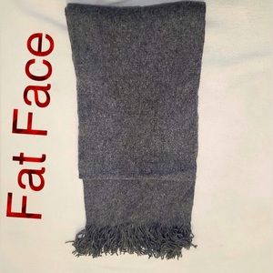 Fat face scarf 🧣